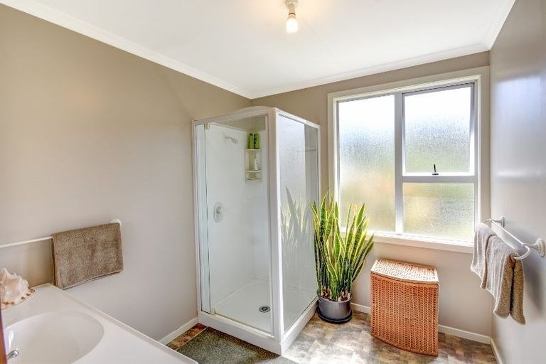 Photo of property in 4 Hare Road, Ocean View, Dunedin, 9035