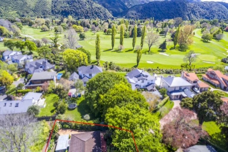 Photo of property in 4b Blundell Way, Heretaunga, Upper Hutt, 5018