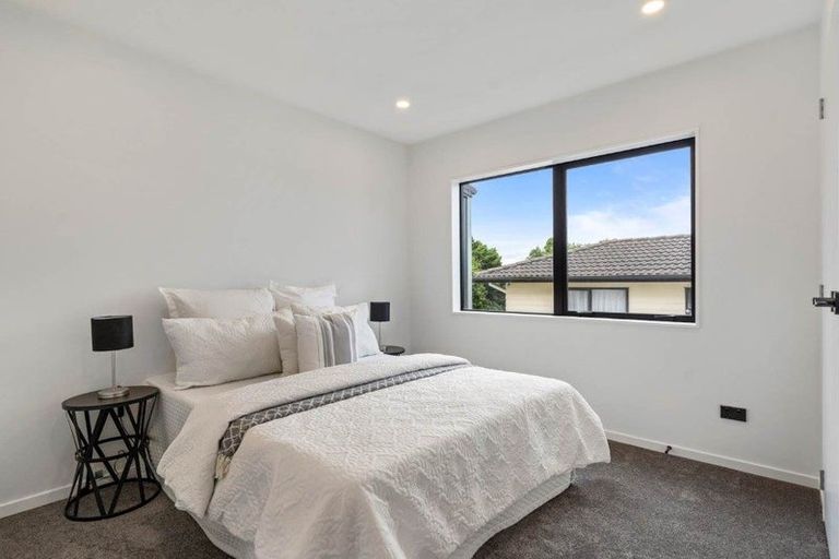 Photo of property in 707 Massey Road, Mangere, Auckland, 2022