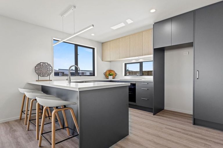 Photo of property in 15 Glendore Drive, Halswell, Christchurch, 8025