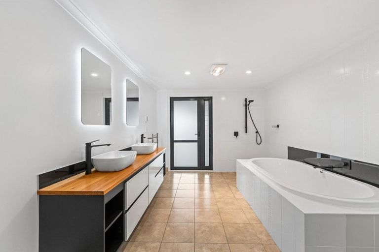 Photo of property in 48 Garbolino Road, Mangawhai, Wellsford, 0975