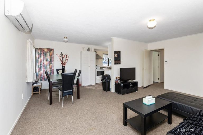 Photo of property in 1/24 Sarajevo Place, Massey, Auckland, 0614