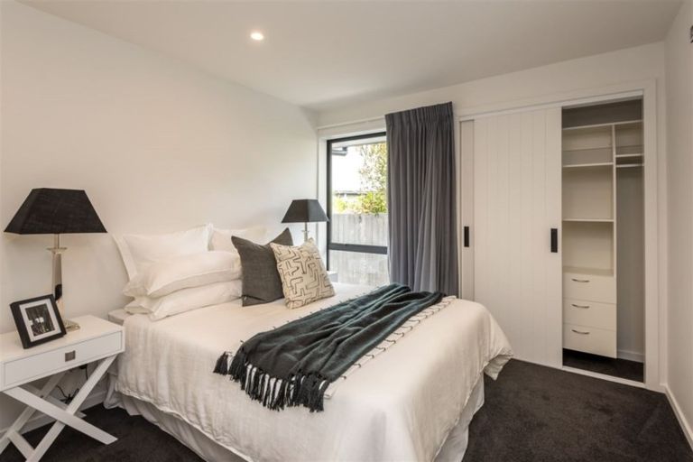 Photo of property in 9 Willowbrook Place, Fendalton, Christchurch, 8052