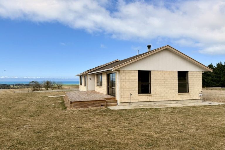 Photo of property in 7 Georgetown-pukeuri Road, Pukeuri, Oamaru, 9493