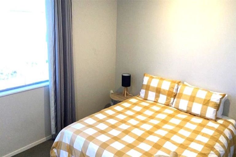 Photo of property in 26 Phar Lap Crescent, Takanini, 2112