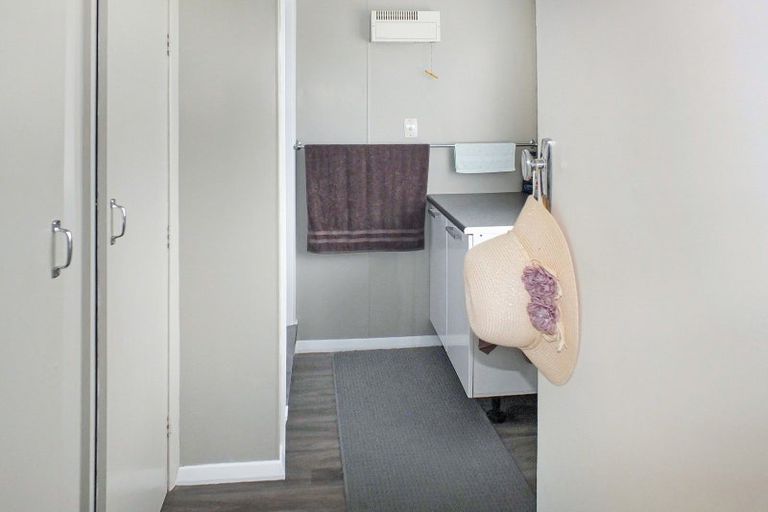 Photo of property in 46 Seabury Avenue, Foxton Beach, Foxton, 4815