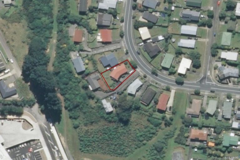 Photo of property in 154 Conclusion Street, Ascot Park, Porirua, 5024