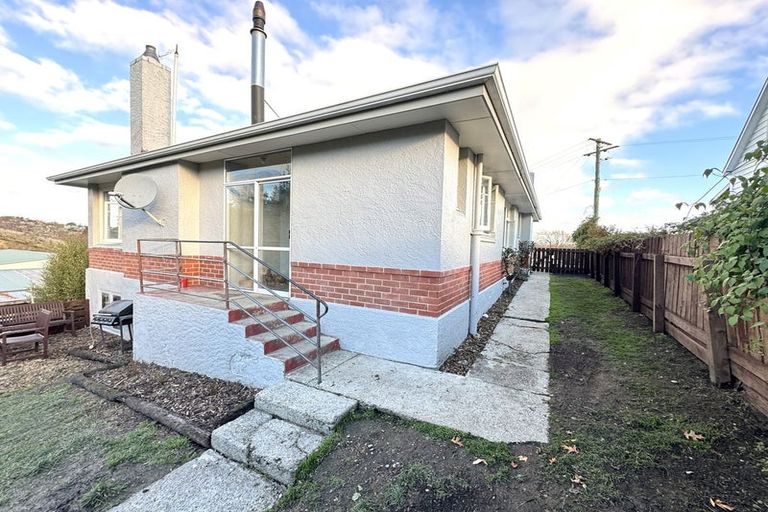 Photo of property in 7 Hasborough Place, Balclutha, 9230