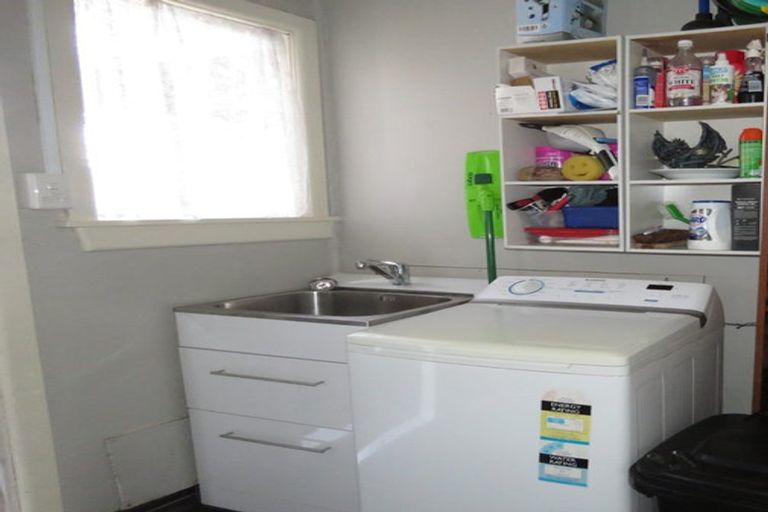 Photo of property in 12 Plaskett Street, Reefton, 7830