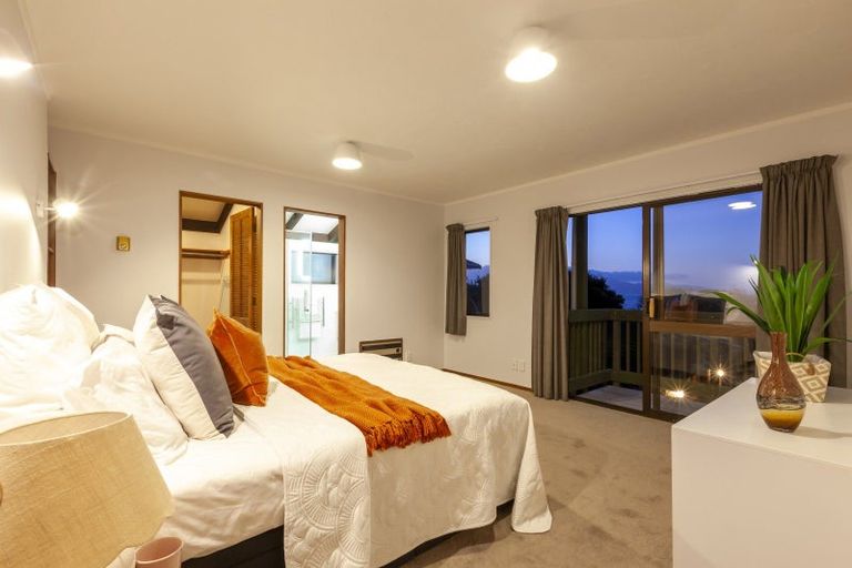 Photo of property in 10 Nuhaka Place, Paraparaumu Beach, Paraparaumu, 5032