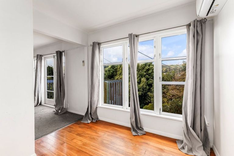 Photo of property in 20 Rawhiti Road, Pukerua Bay, Porirua, 5026