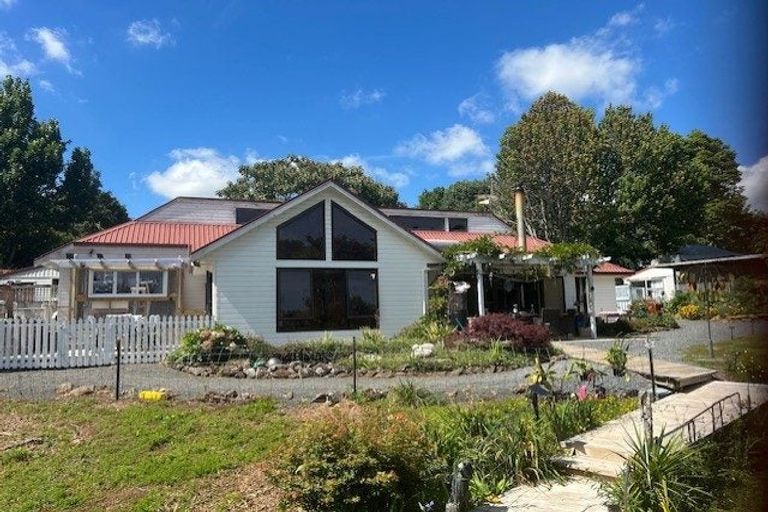 Photo of property in 105 Kapiro Road, Kerikeri, 0294