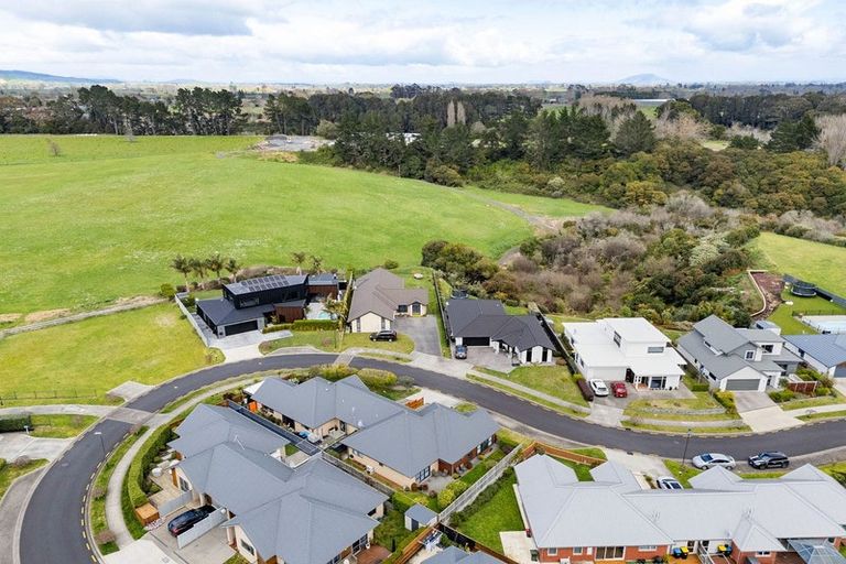 Photo of property in 11 Clifford Close, Leamington, Cambridge, 3432