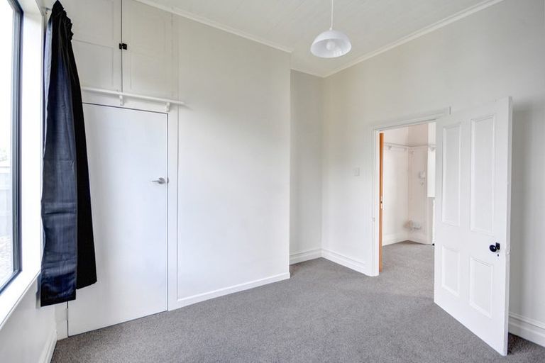 Photo of property in 4 Cross Street, Milton, 9220