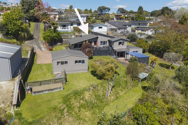 Photo of property in 24 Cumberland Crescent, Welcome Bay, Tauranga, 3112