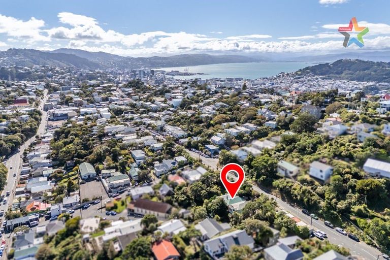 Photo of property in 3 Lincoln Street, Brooklyn, Wellington, 6021