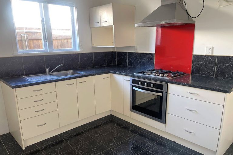 Photo of property in 108 The Parade, Island Bay, Wellington, 6023