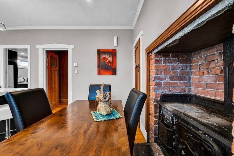 Photo of property in 27 Lyn Street, Lynmouth, New Plymouth, 4310