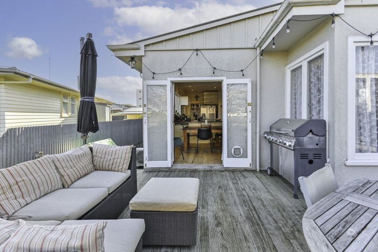 Photo of property in 107 Mcleod Street, Camberley, Hastings, 4120