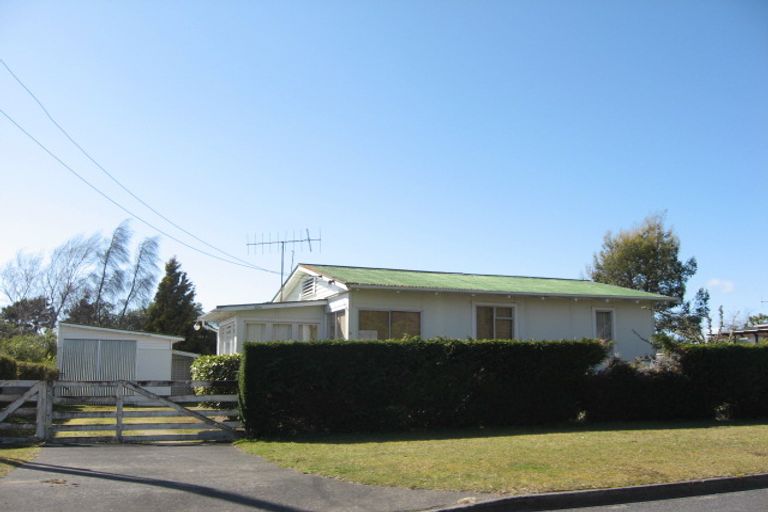 Photo of property in 6 Maniapoto Street, Motuoapa, 3382