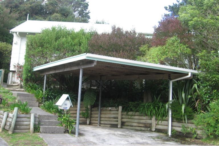 Photo of property in 13 Ruth Grove, Karori, Wellington, 6012