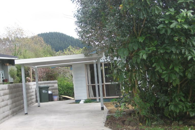 Photo of property in 10 Steep Street, Lake Okareka, Rotorua, 3076