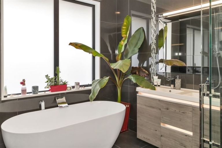 Photo of property in 4 Ballinger Place, Kaiapoi, 7630