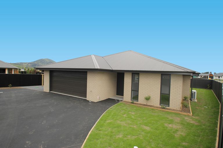 Photo of property in 46 Anderton Crescent, Mosgiel, 9024