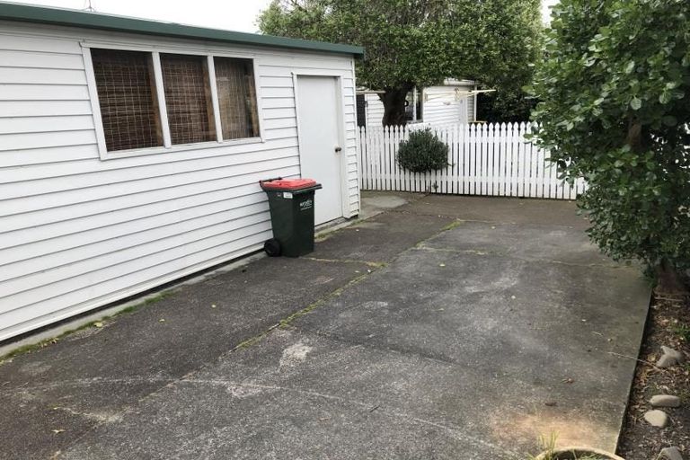 Photo of property in 390-392 Jackson Street, Petone, Lower Hutt, 5012