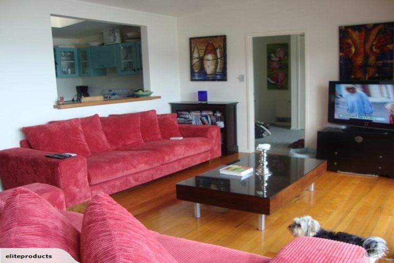 Photo of property in 12 Clinton Road, Tawharanui Peninsula, Warkworth, 0986