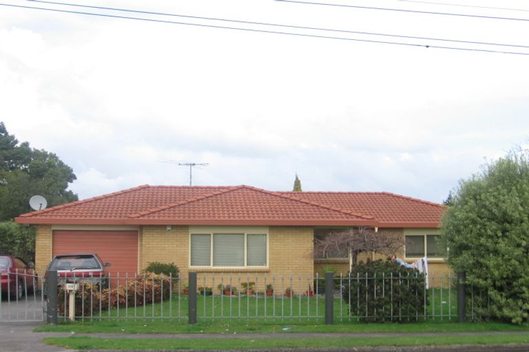 Photo of property in 99 Settlement Road, Papakura, 2110