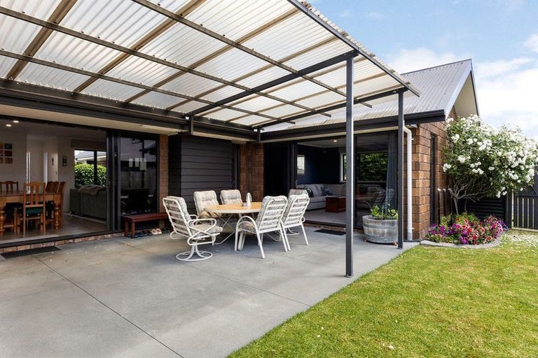 Photo of property in 18 Watkins Road, Cambridge, 3434