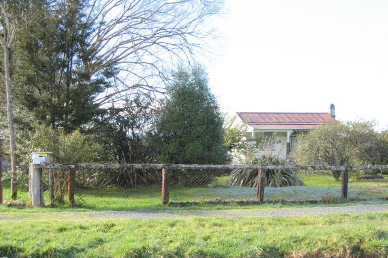 Photo of property in 88 Main Road, Blackball, 7804