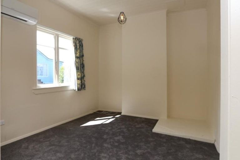 Photo of property in 37 Harbour Terrace, Careys Bay, Port Chalmers, 9023