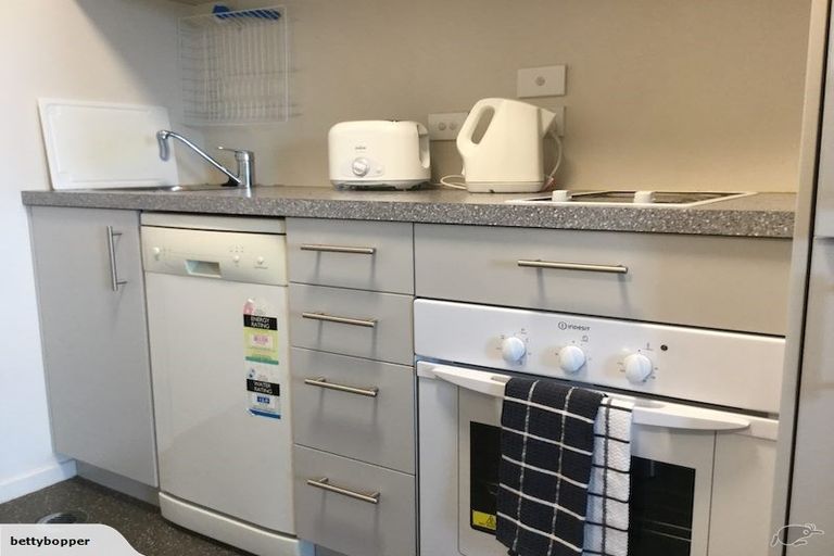 Photo of property in The Peak Apartments, 1001/170 Taranaki Street, Te Aro, Wellington, 6011