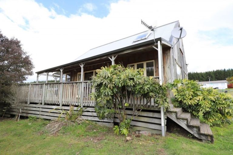 Photo of property in 28 Kahotea Drive, Motuoapa, Turangi, 3382