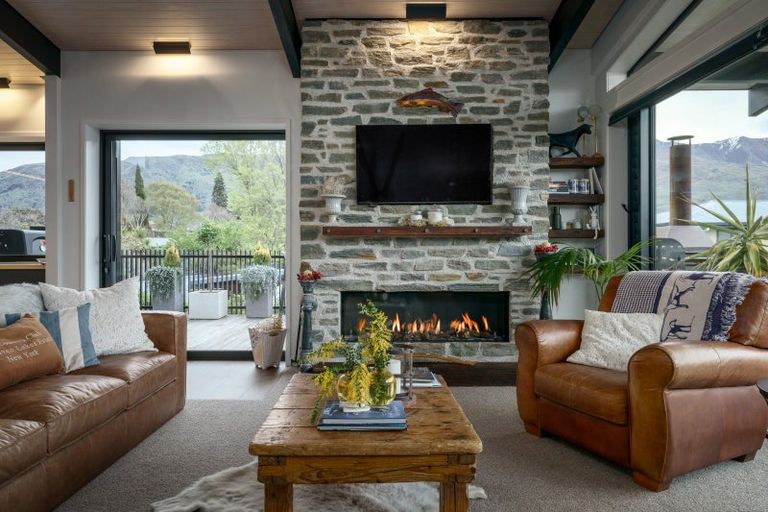 Photo of property in 160 Upton Street, Wanaka, 9305