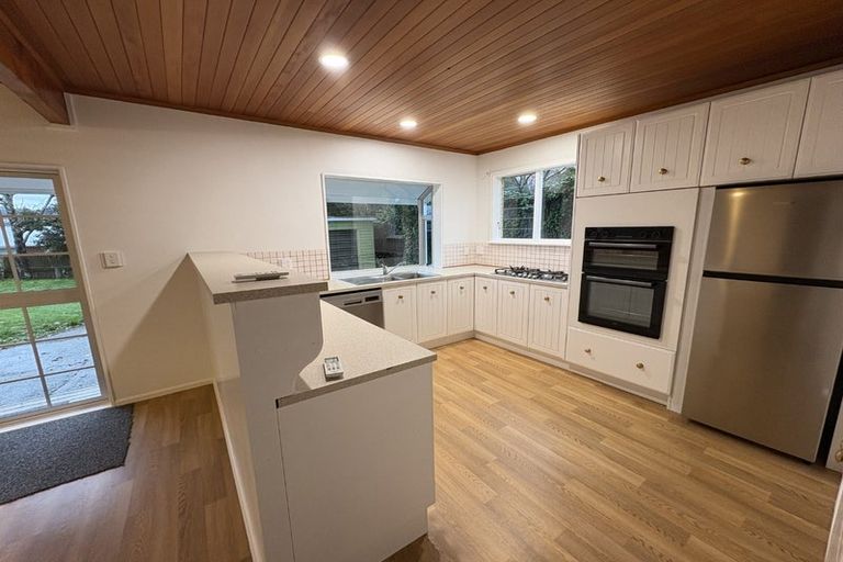 Photo of property in 10 Kashmir Avenue, Clouston Park, Upper Hutt, 5018