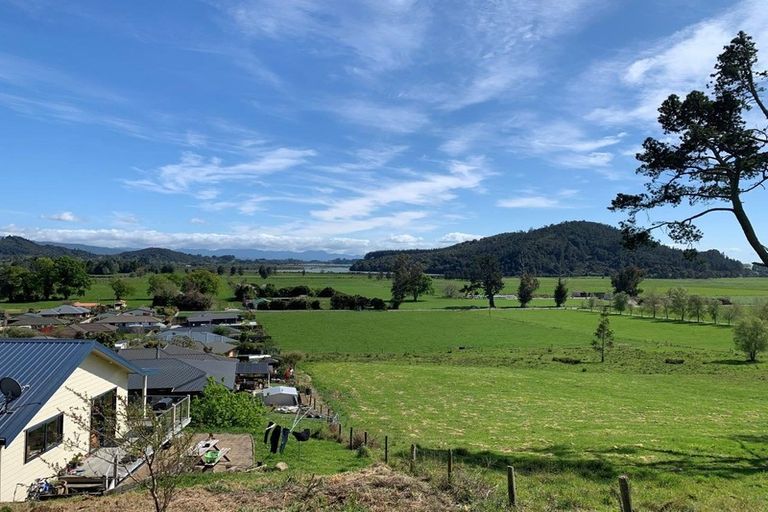 Photo of property in 31 Arapeta Place, Takaka, 7110