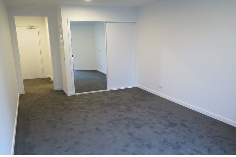Photo of property in Pinnacle Apartments, E203/160 Victoria Street, Te Aro, Wellington, 6011