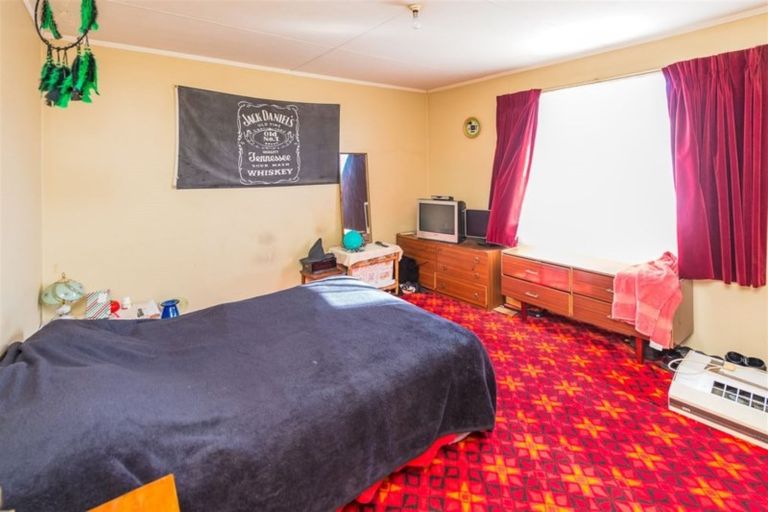 Photo of property in 38 Tongariro Street, Castlecliff, Wanganui, 4501