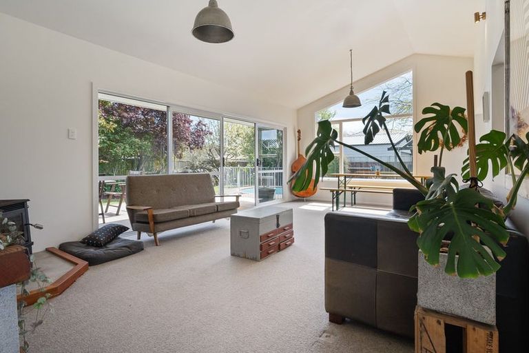 Photo of property in 17 Glenrowan Avenue, Avondale, Christchurch, 8061