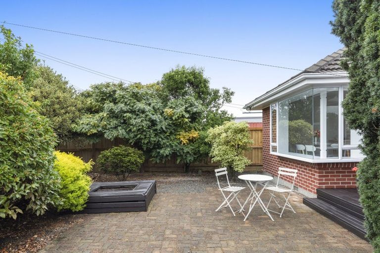 Photo of property in 16 Pine Avenue, New Brighton, Christchurch, 8061