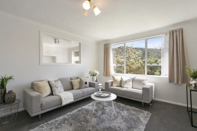 Photo of property in 50 California Drive, Totara Park, Upper Hutt, 5018