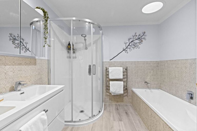 Photo of property in 9a Logan Place, Blenheim, 7201