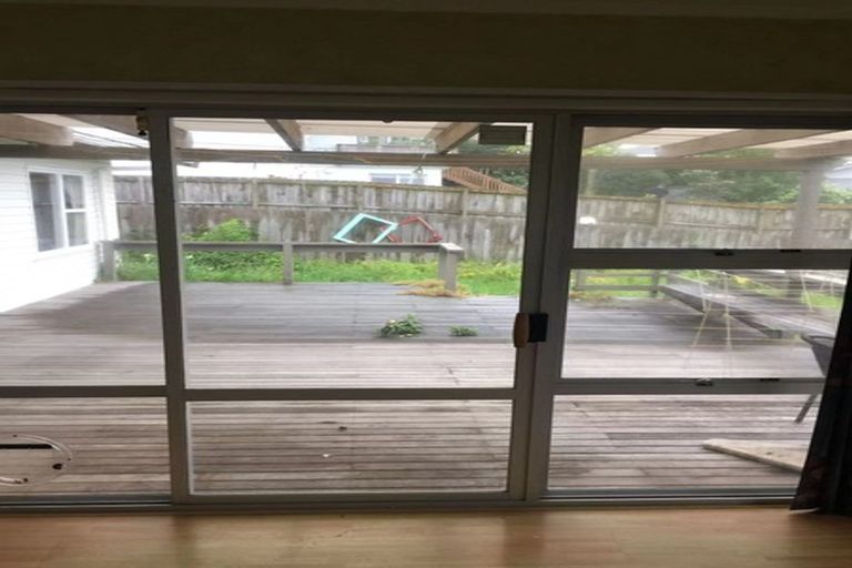 Photo of property in 39 Becroft Drive, Forrest Hill, Auckland, 0620