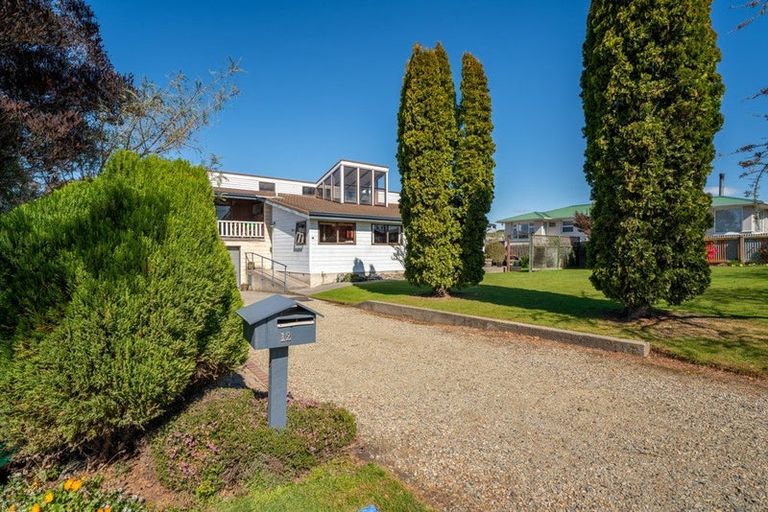 Photo of property in 12 Charles Street, Weston, Oamaru, 9401