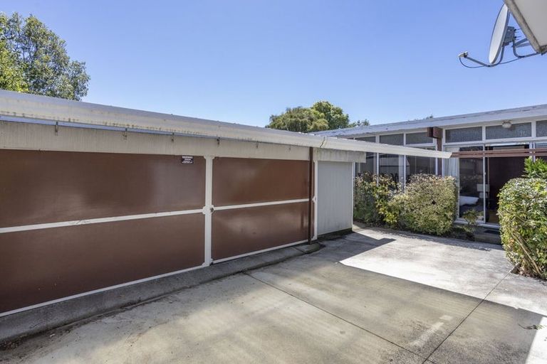 Photo of property in 55 Wingate Street, Redwood, Christchurch, 8051