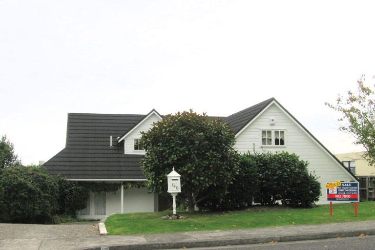 Photo of property in 140 Winara Avenue, Waikanae, 5036