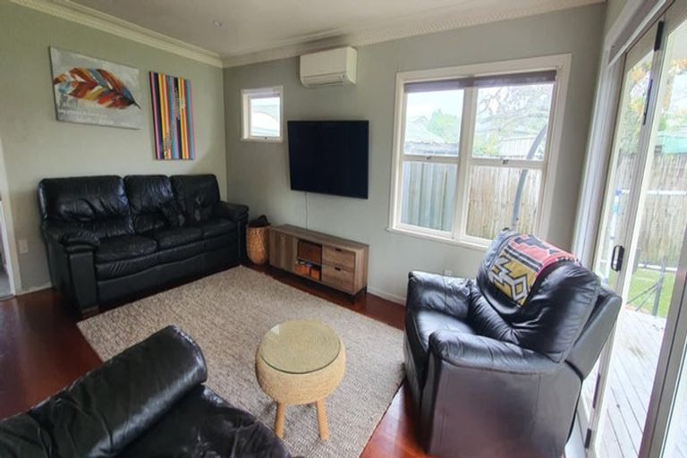 Photo of property in 16 Campbell Drive, Warkworth, 0910